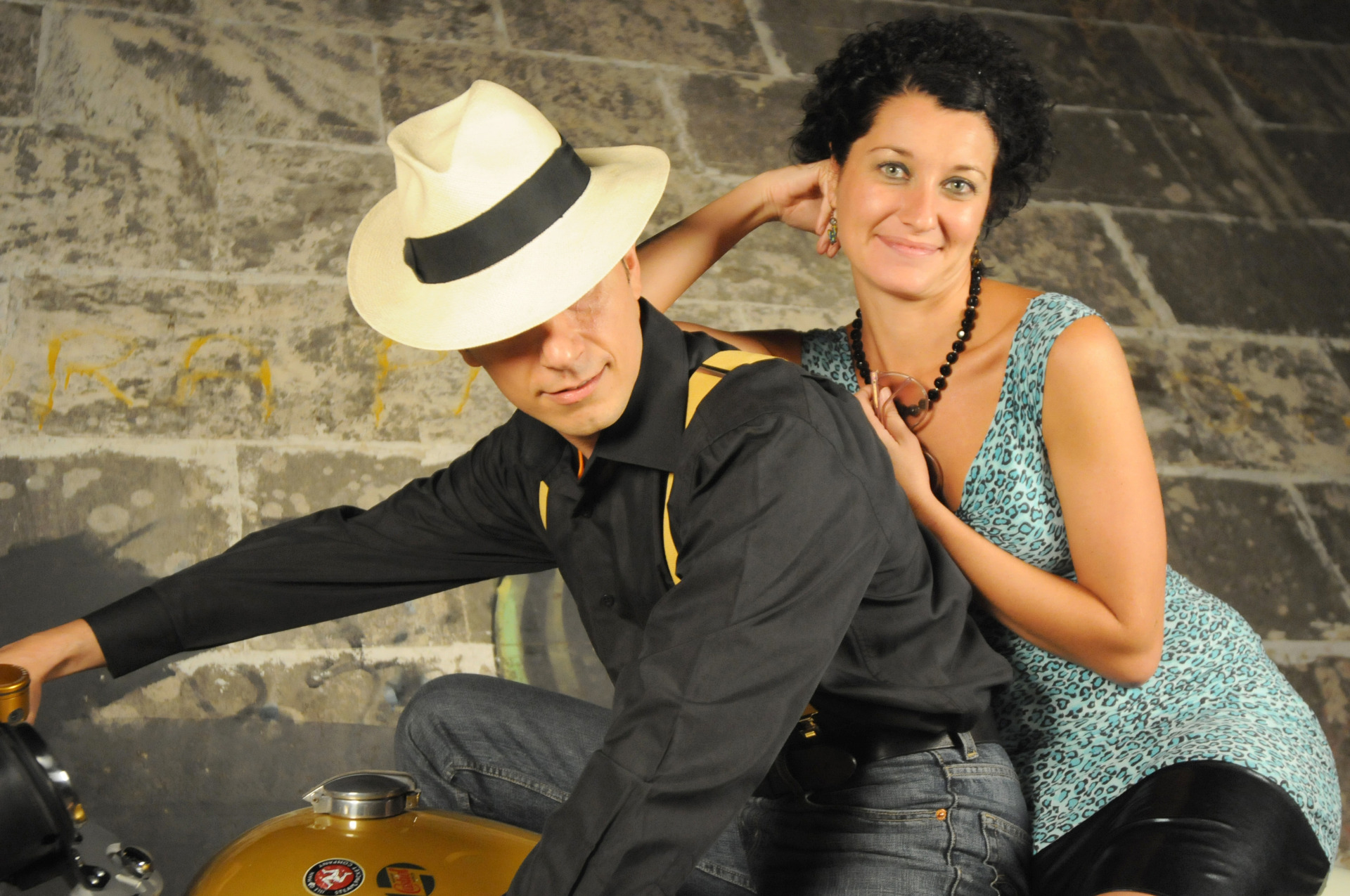 Ensaio fotográfico de modelos italianos. Ponte Milvio. Roma/Italia