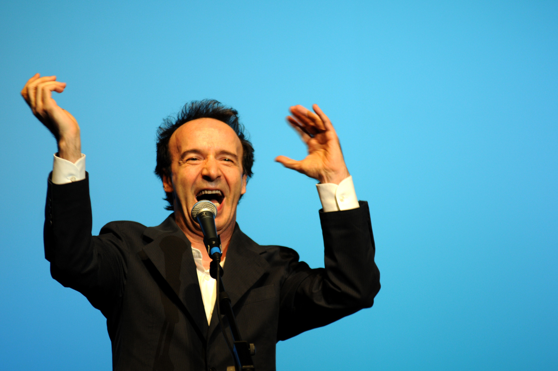  Roberto Benigni Ator e diretor de cinema italiano